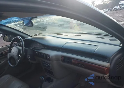 1994 Chrysler Concorde z USA, uszkodzony, nr VIN 2C3HL56T6RH356426